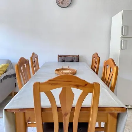 Apartman Treparriscos *