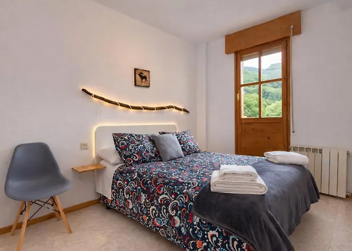 Treparriscos L Cine En Casa L Wifi L Vistas Biescas (Aragon)